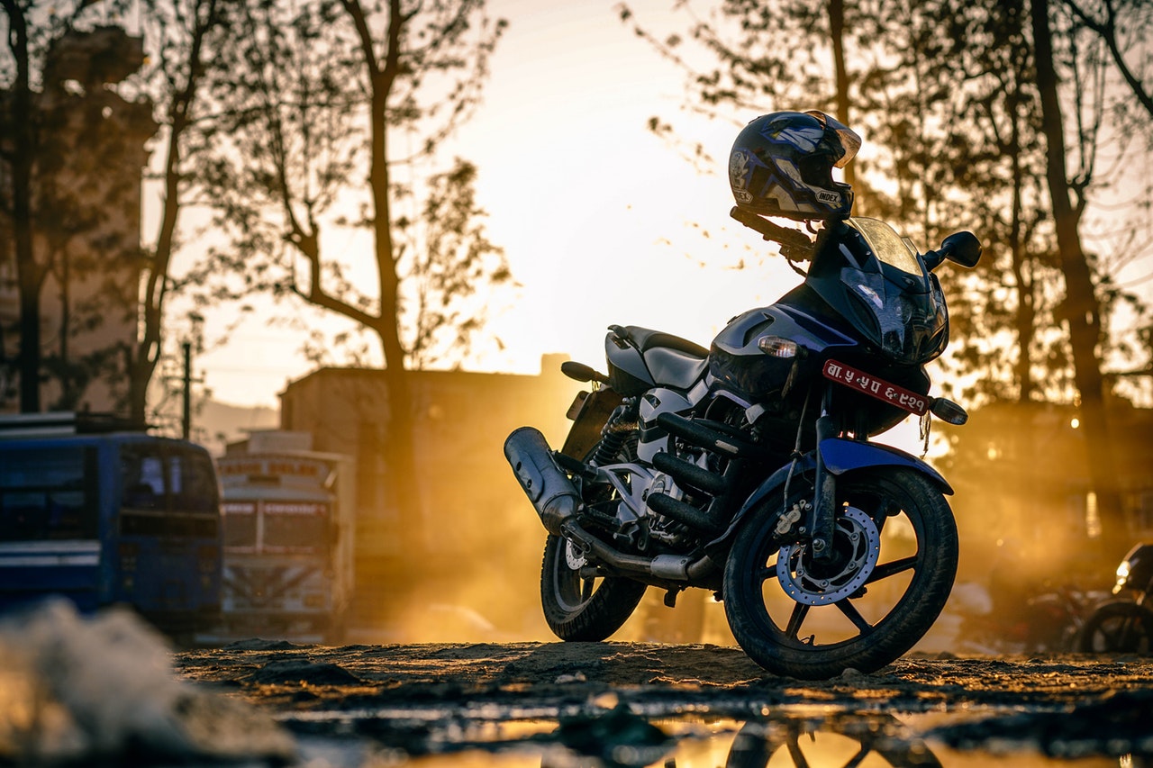 Motorcykel en vintermorgon